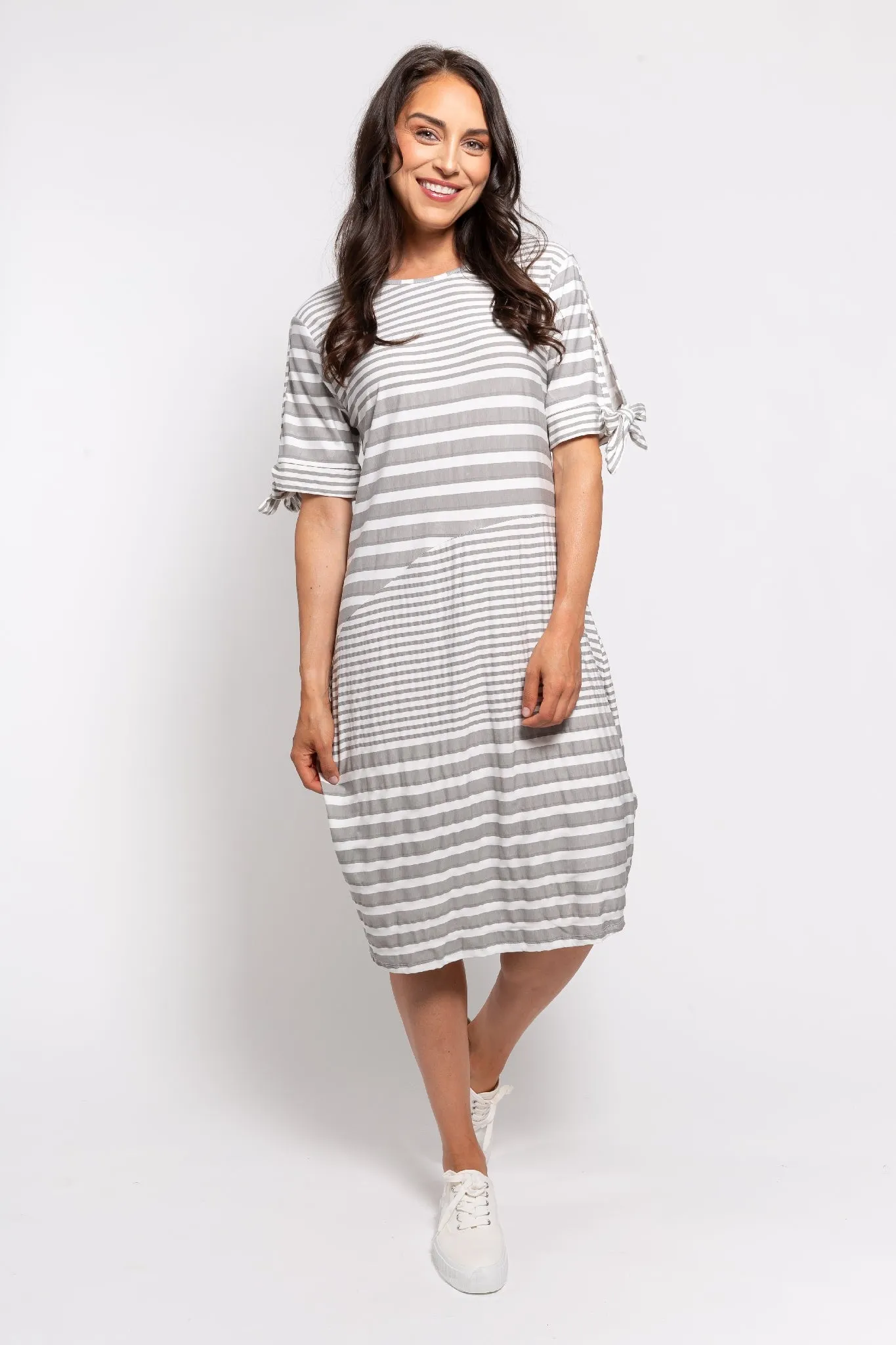 M Made in italy  Women's Knitted Short Sleeve Dress