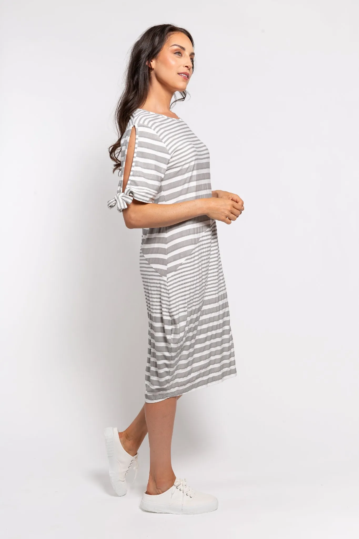 M Made in italy  Women's Knitted Short Sleeve Dress