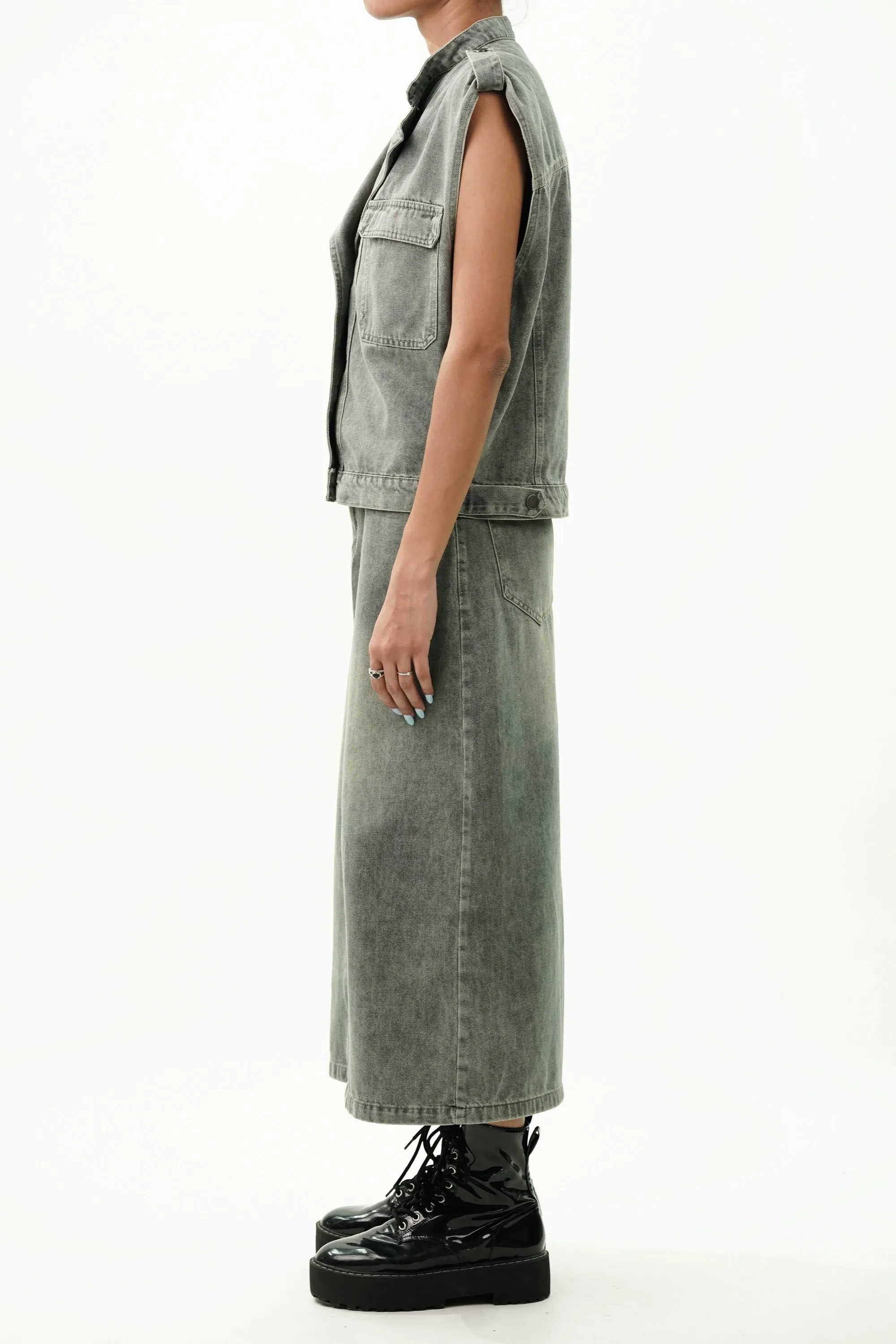 Notched Collar Cotton Denim Jacket with Skirt Coord Set