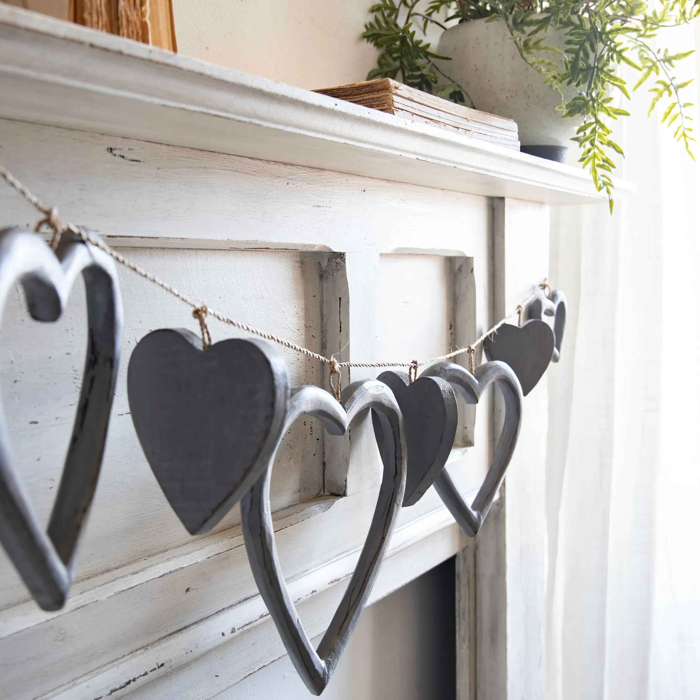 *OFFER* Heart Garland - Various Colours