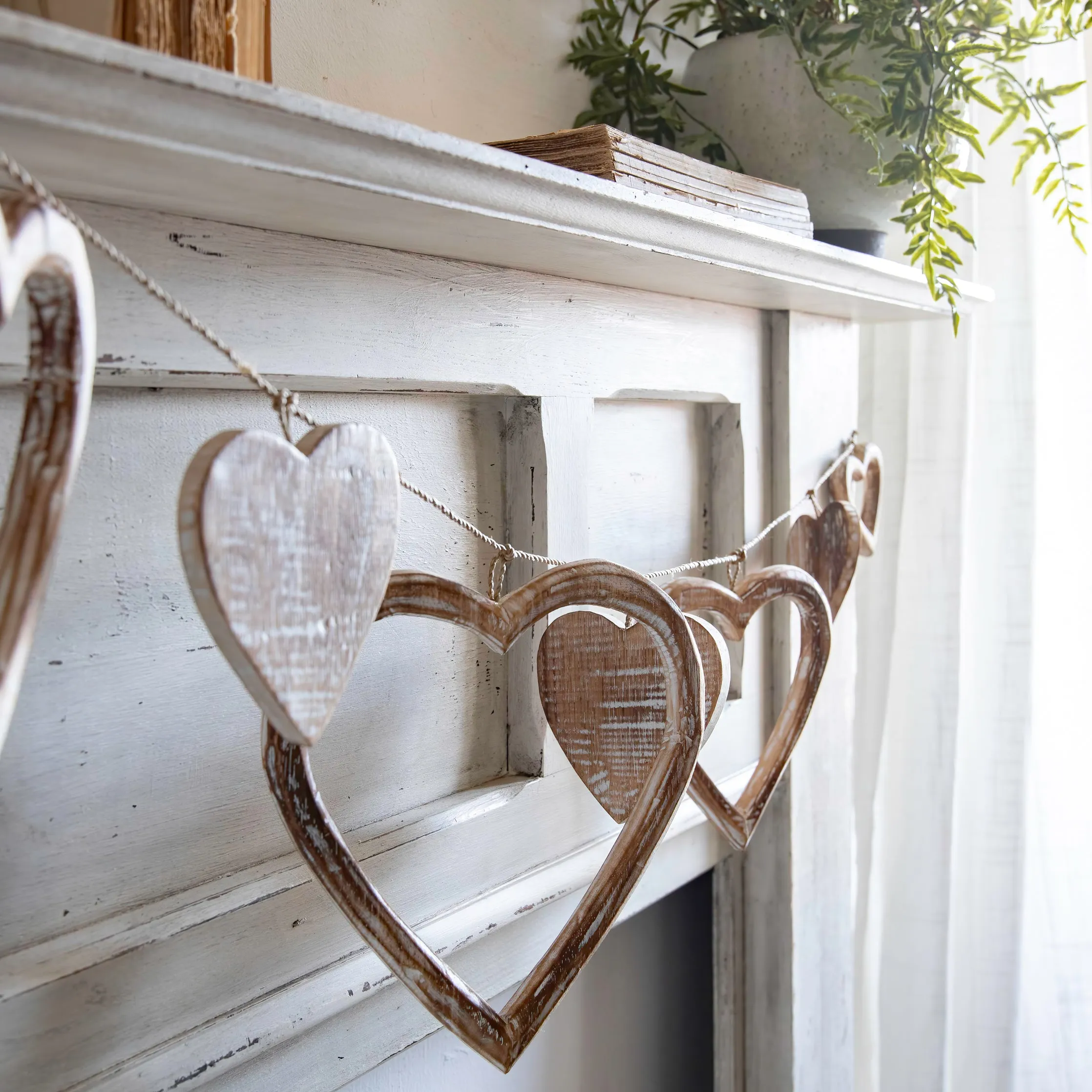 *OFFER* Heart Garland - Various Colours